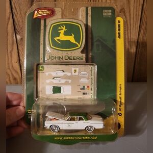 Johnny Lightning John Deere Diecast Car
